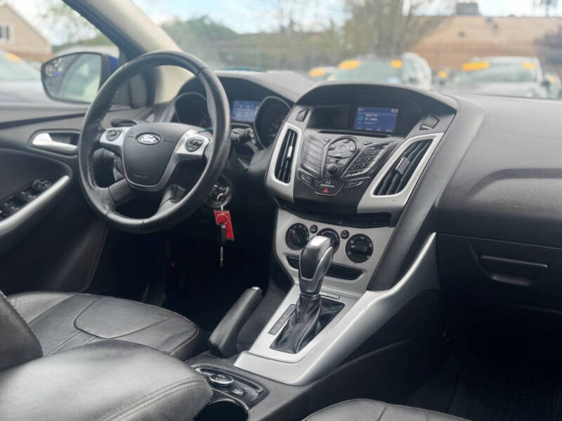 2014 Ford Focus SE