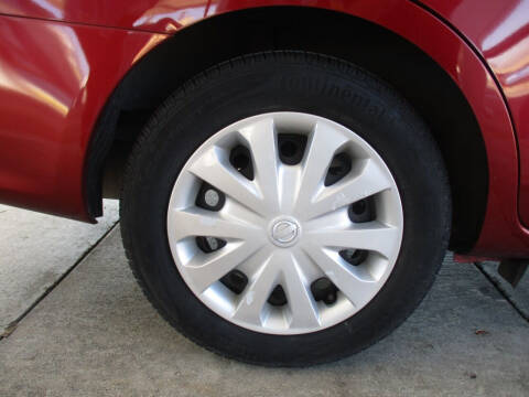 2019 Nissan Versa S Plus