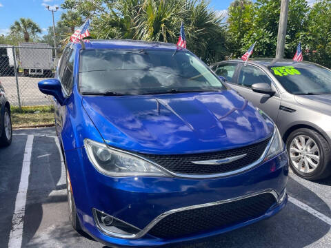 2019 Chrysler Pacifica Touring Plus