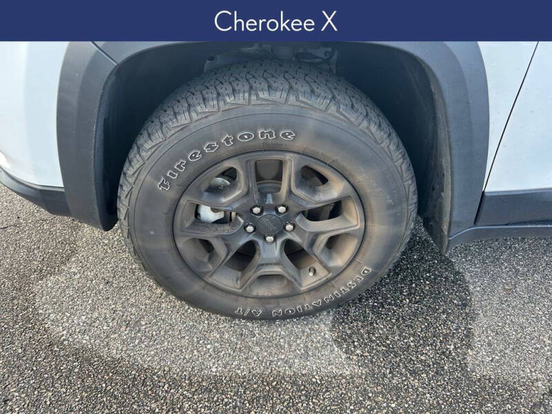 2022 Jeep Cherokee X