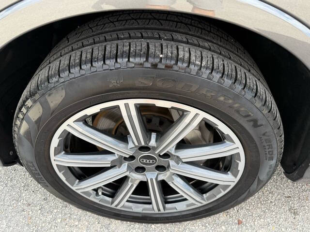 2024 Audi Q7 quattro Premium Plus 45 TFSI