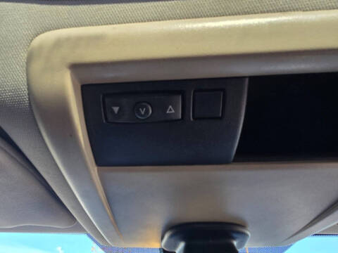 2007 Jeep Commander Sport