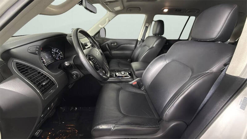 2024 Infiniti QX80 Luxe