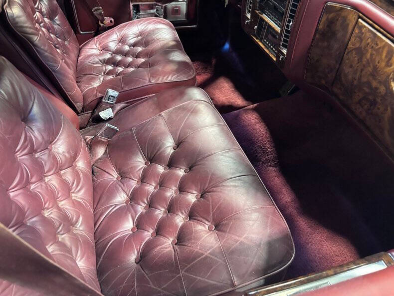 1990 Cadillac Brougham