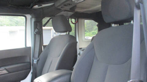 2015 Jeep Wrangler Unlimited Sport