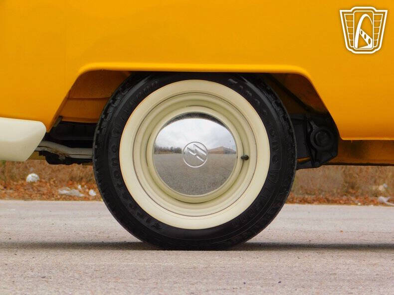 1975 Volkswagen Type 2