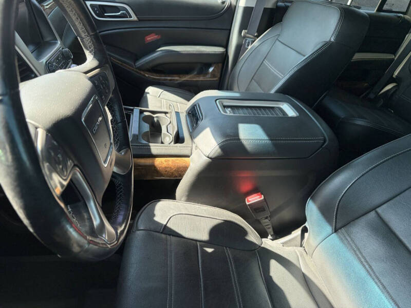 2016 GMC Yukon Denali