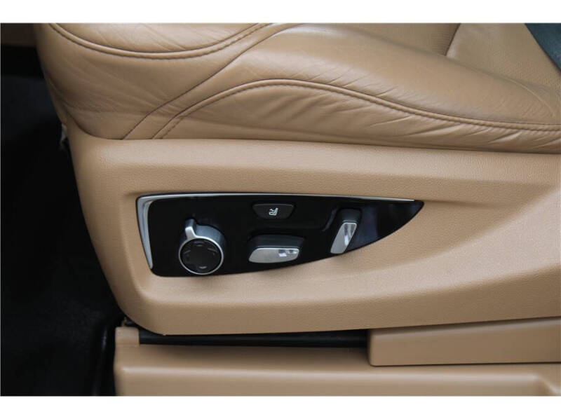 2018 Cadillac Escalade Platinum
