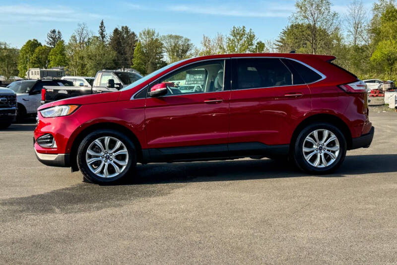 2021 Ford Edge Titanium