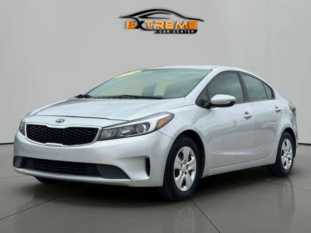 2018 Kia Forte for sale at Extreme Car Center in Detroit, MI