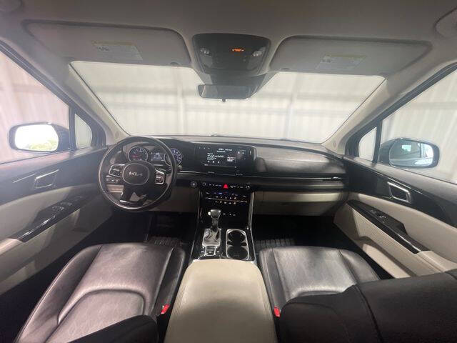 2022 Kia Carnival EX