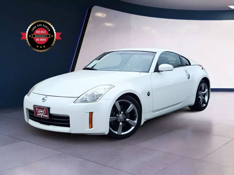 2008 Nissan 350Z for sale at LUNA CAR CENTER in San Antonio TX