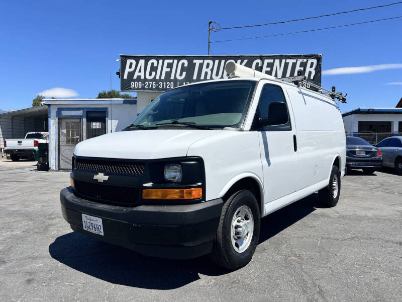 2017 Chevrolet Express 2500