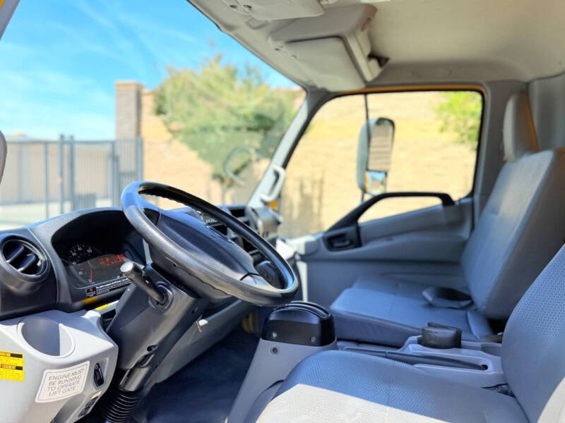 2019 Hino 155