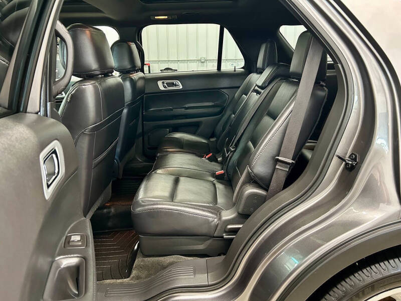 2011 Ford Explorer Limited