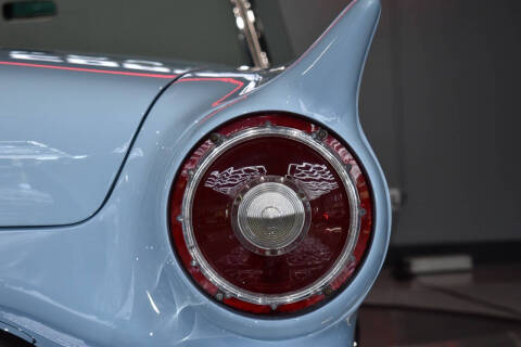 1957 Ford Thunderbird