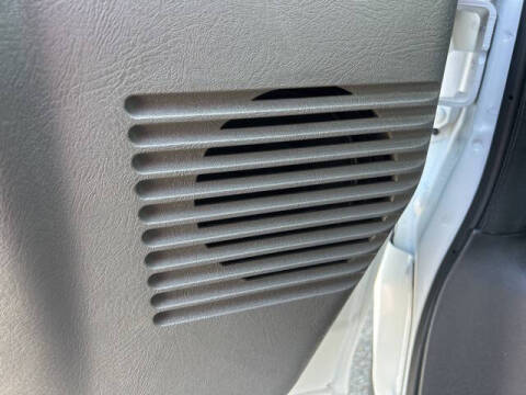 2025 Chevrolet Express 2500