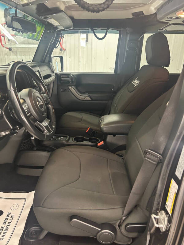 2017 Jeep Wrangler Unlimited Willys Wheeler