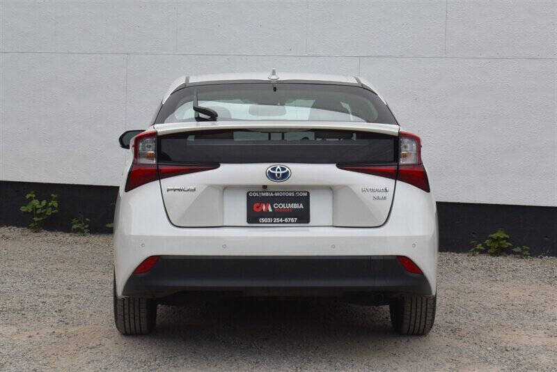 2019 Toyota Prius XLE
