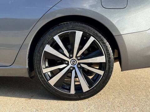 2020 Nissan Altima 2.5 SR