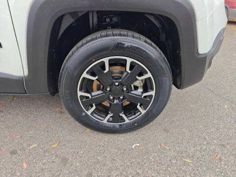 2023 Jeep Renegade Upland