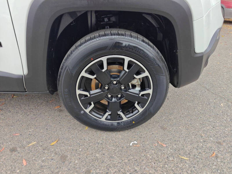 2023 Jeep Renegade Upland