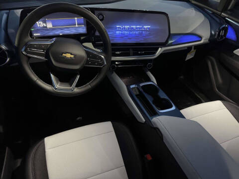 2026 Chevrolet Equinox EV LT 2