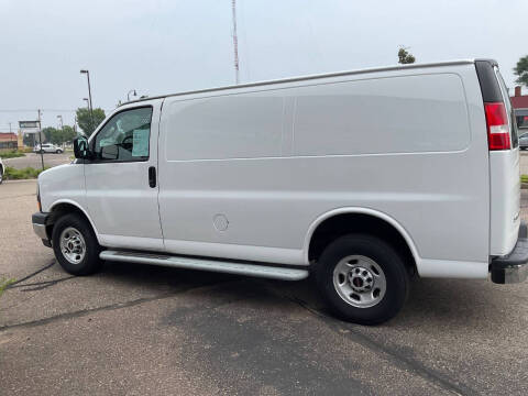 2023 GMC Savana 2500