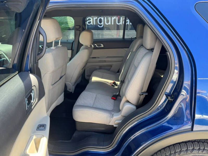 2012 Ford Explorer