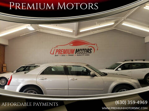2005 Chrysler 300 for sale at Premium Motors in Villa Park IL