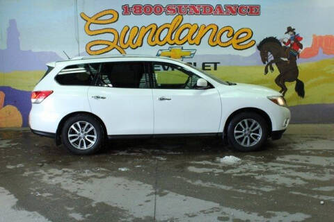 2015 Nissan Pathfinder for sale at Sundance Chevrolet in Grand Ledge MI