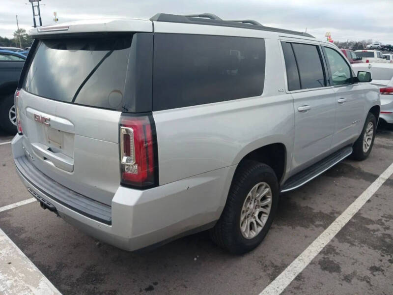 2019 GMC Yukon XL SLT