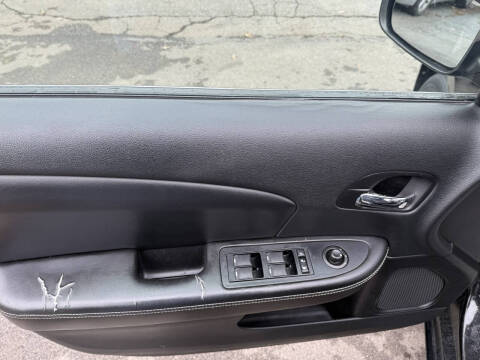 2012 Chrysler 200 Limited