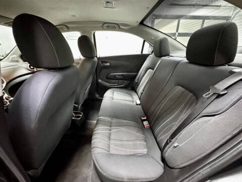 2017 Chevrolet Sonic LT Auto