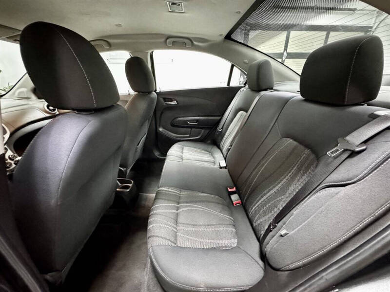 2017 Chevrolet Sonic LT Auto