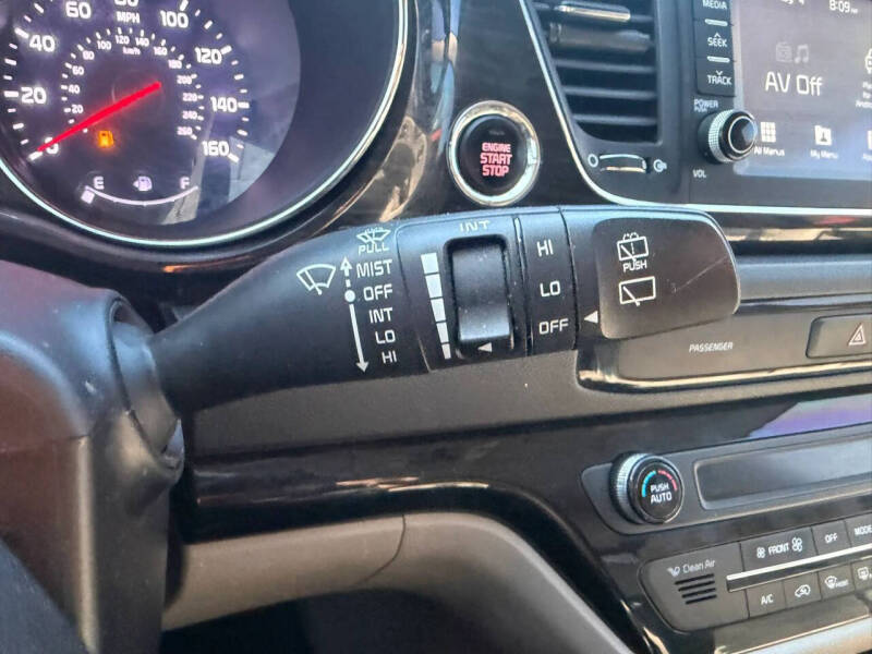 2021 Kia Sedona