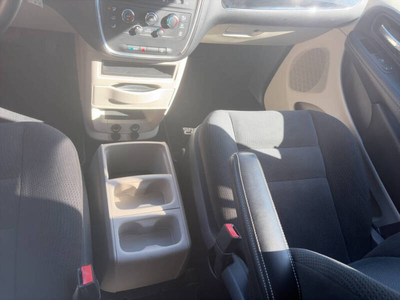 2016 Dodge Grand Caravan SE
