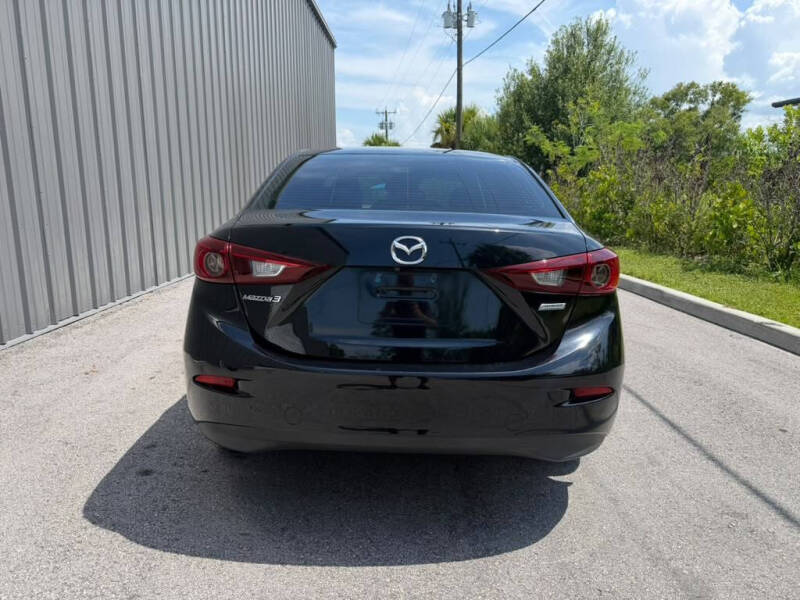 2017 Mazda MAZDA3 Touring
