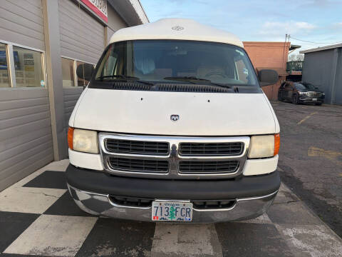 2000 Dodge Ram Van 1500
