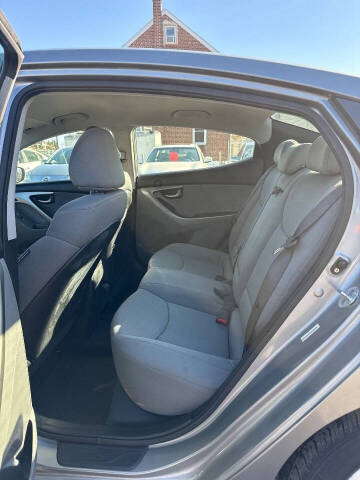 2012 Hyundai Elantra GLS