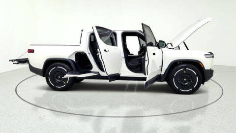 2025 Rivian R1T