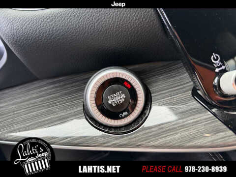 2022 Jeep Wagoneer Series III