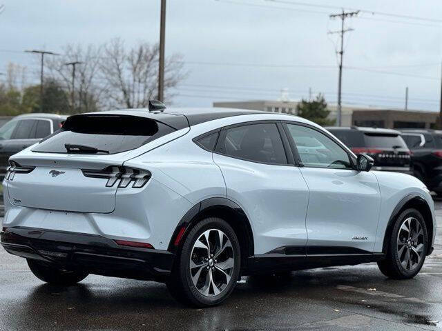 2022 Ford Mustang Mach-E Premium