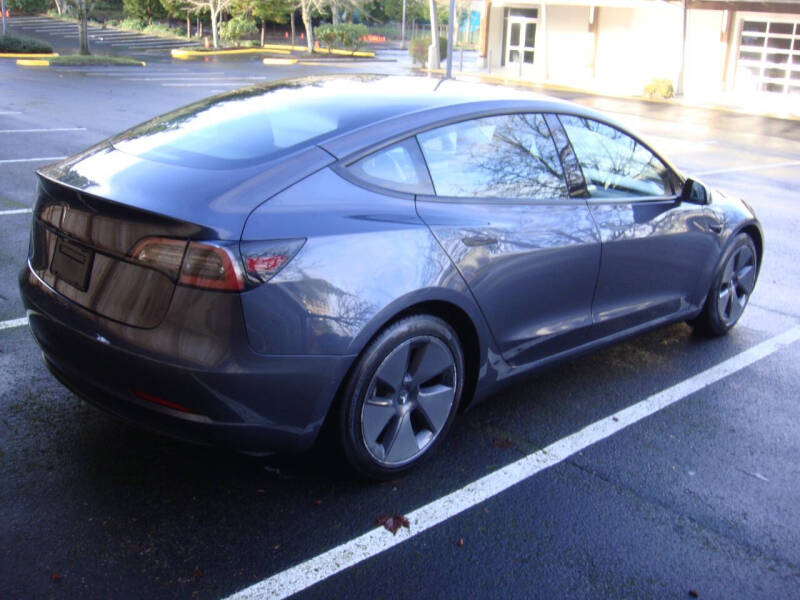 2021 Tesla Model 3 Standard Range Plus