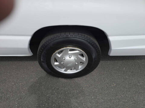 2012 Ford E-Series E-250