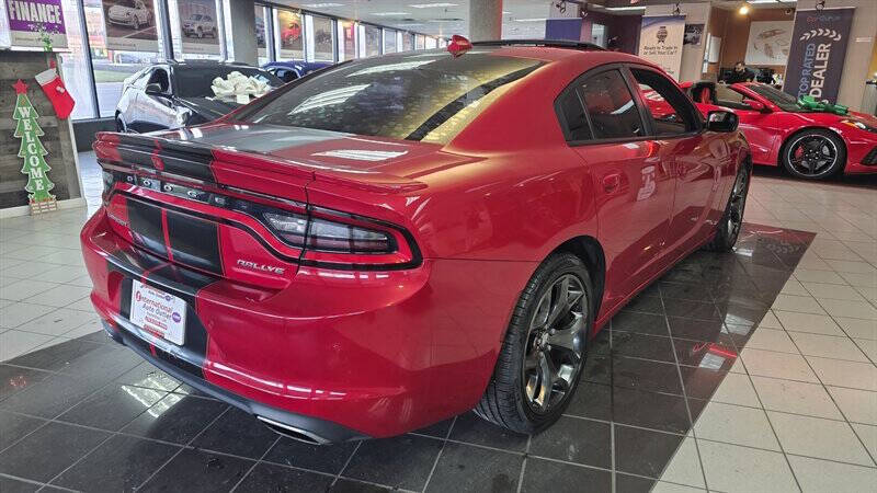 2015 Dodge Charger SXT