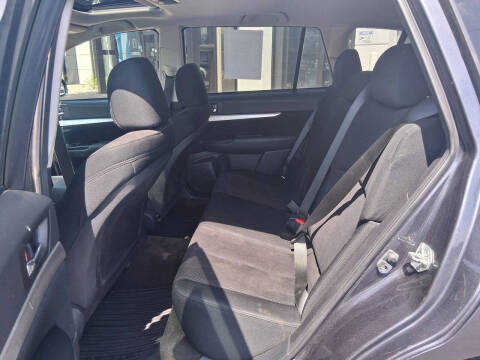 2013 Subaru Outback 2.5i Premium