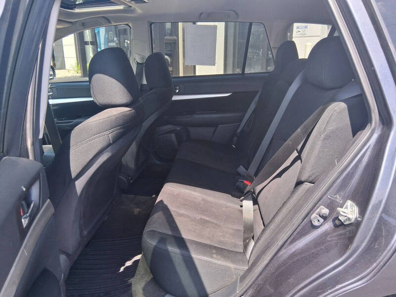 2013 Subaru Outback 2.5i Premium