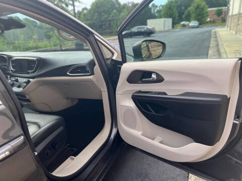 2018 Chrysler Pacifica Touring L