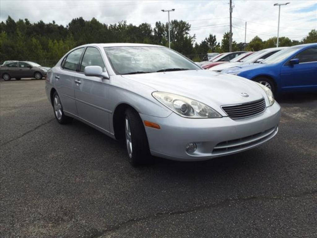 2005 Lexus ES 330 for sale at MOORE BROTHERS in Oxford, MS